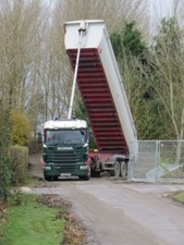 Photo 6x4 Unloading 30 tons