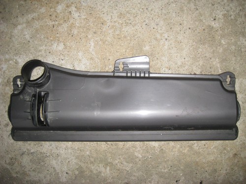 Dyson dc33 vacuum cleaner - dyson,