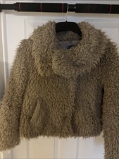 Lovely Fluffy Soft Teddy Bear Coat Size Small 10/12, Beige.