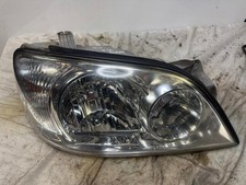 Kia Sedona Drivers Headlight 