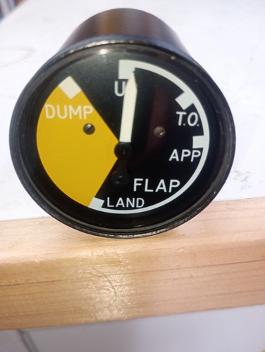 Trailing edge flap position - trailing,