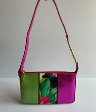 Beverly Feldman shoulder hand