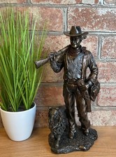 Studio Collection Bronze Screen Legend Standing John Wayne Figurine with Dog
