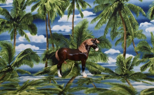 New breyer glossy - glossy, flaxen