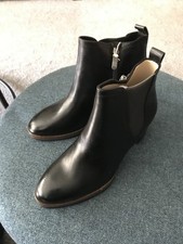 Women’s Black Marco Tozzi