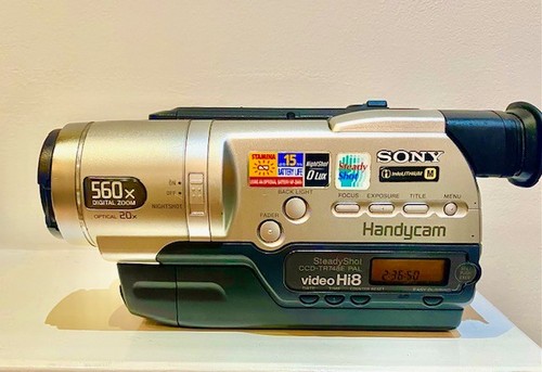 Sony handycam hi8 camcorder - sony,