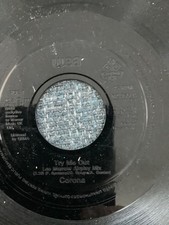 Corona - Try Me Out (7"