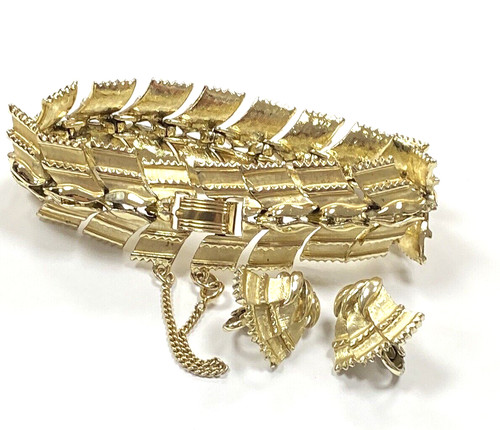 Vintage signed jewelcraft - vintage,
