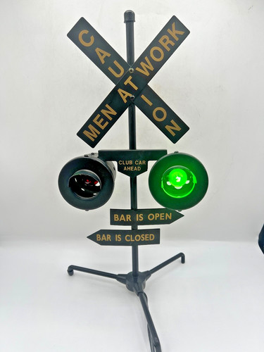 Novelty railroad crossing