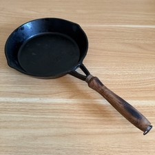 Vintage Cast Iron Frying Pan Skillet 8 Inch Long Wood Handle