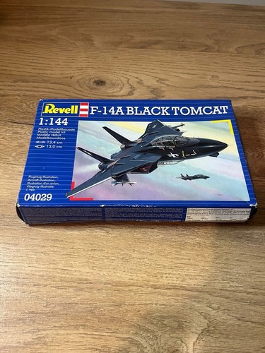 Vintage revell 14a - vintage, black