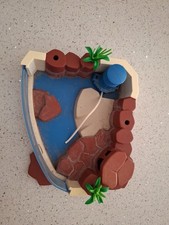 Playmobil 4462 Penguins Pool Habitat, also known as Playmobil Penguin Enclosure.