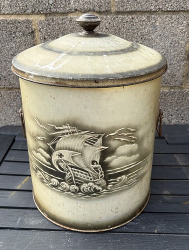Vintage worcester ware metal - ware,