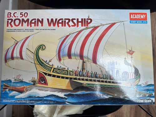 Academy roman warship - 1/72,