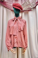 Vintage Patterned Pink Pussy