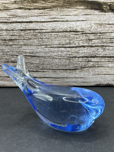 Blue whale figure hand blown - blue,