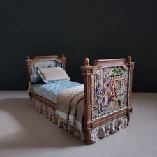 Miniature 1/12" Dollshouse
