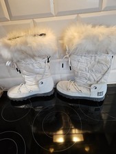 Size 6 Superdry Stealth Snow Boots