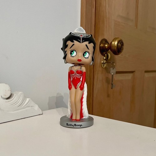 Betty boop showgirl funko - betty,