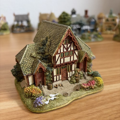 Lilliput lane the fowl - lane, house