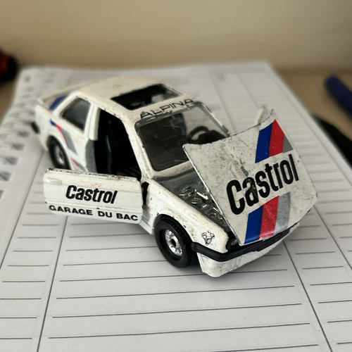 Corgi classics bmw 325i 1984 - corgi,