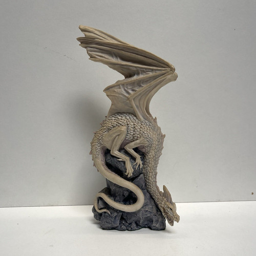 Enchantica 2066 snow dragon - en,