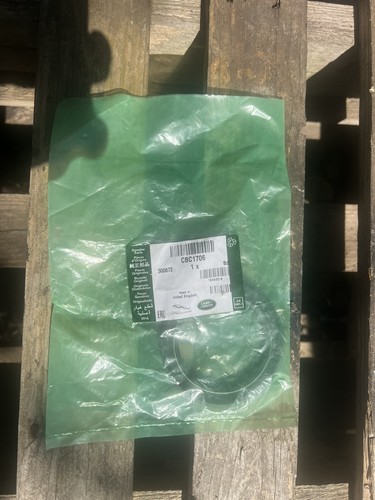 Genuine jaguar inner hub seal - genuine,