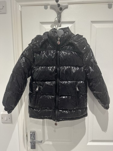 Junior kids child - kids, puffer