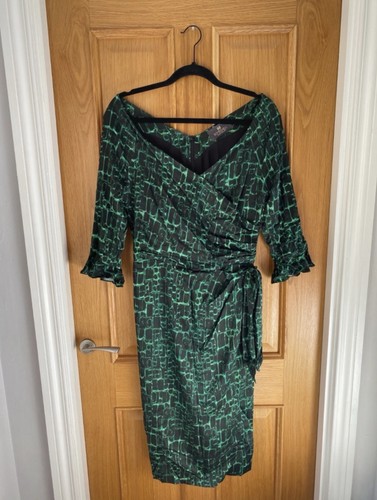 New bombshell black and - black, green