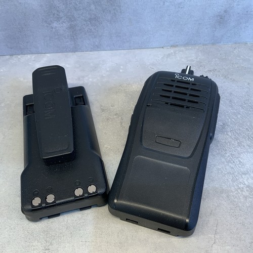 Icom f2000 uhf analogue - uhf,