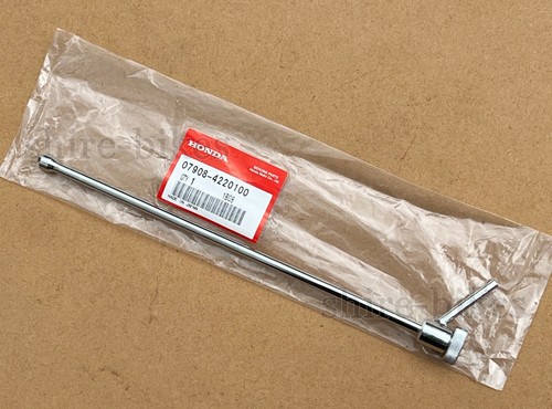 New genuine honda carburettor - genuine,