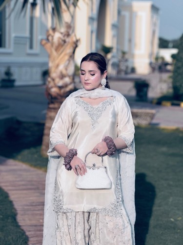 Pakistani farshi salwar kameez - pakistani,