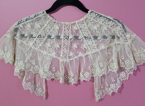Lace embroidered collar - lace,