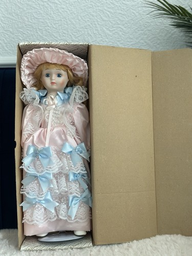 Vintage alberon porcelain - vintage,