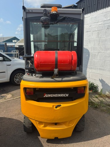 Jungheinrich forklift truck - forklift,