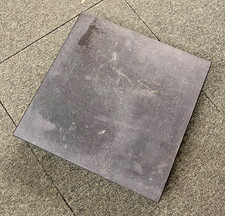 USED 400MM X 400MM X 100MM