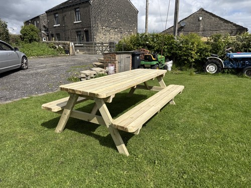 Wooden picnic bench table - wooden, bench/table