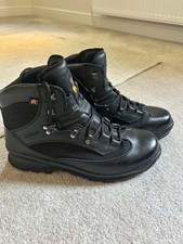 altberg patrol boots size 11