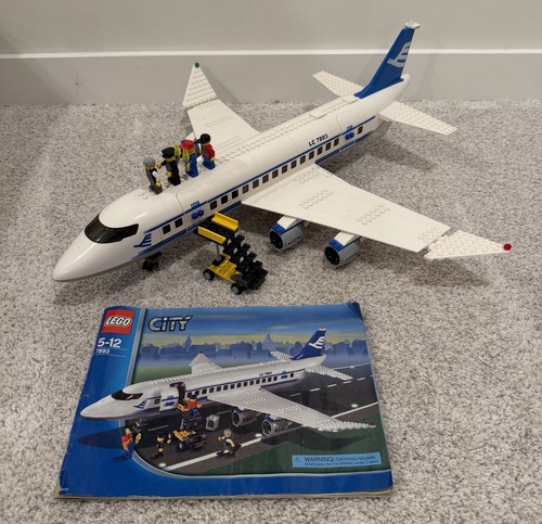 Lego 7893 passenger plane - lego,