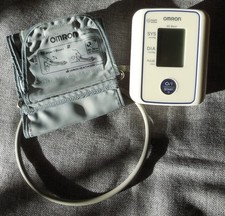 Omron M2 Basic HEM 7116 Blood