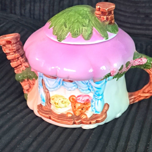 Ceramic cottage house tea - house, pot