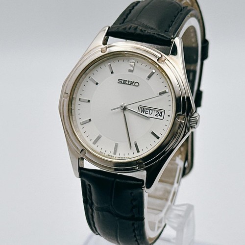 [Working/Battery/Strap