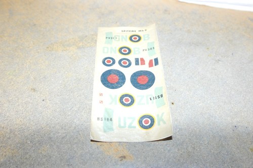 Matchbox spitfire mk 9 - matchbox,