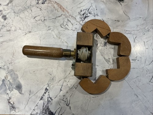 Vintage wooden frame clamp - vintage,