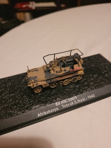 Deagostini combat tanks - tanks,