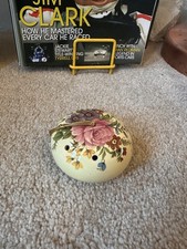 Vintage Ye Olde Yellow Ceramic