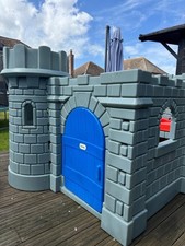 Little Tykes Classic Castle Slide Playhouse Chateau Fort Table Watchtower Unisex