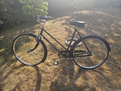1940s ladies waverleys bike - ladies,