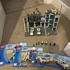 LEGO Town City Police Station