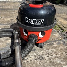 Henry Cordless hoover HVB160